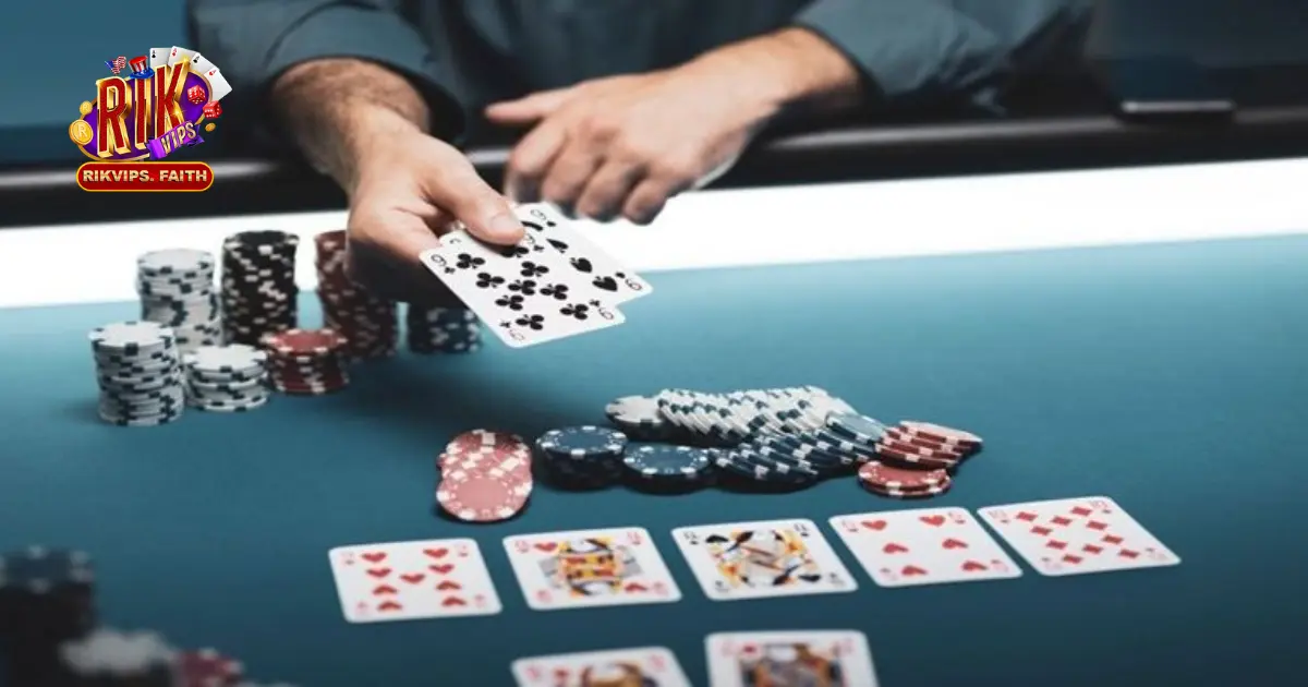 Có 6 đôi bất kỳ trên tay